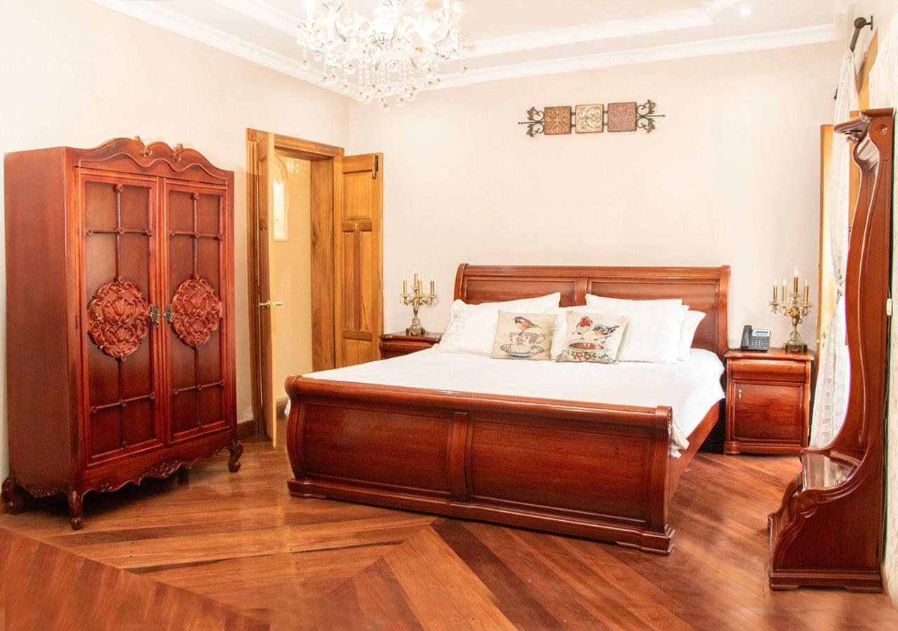 Hotel Boutique Casa Ruth En Cuenca Dış mekan fotoğraf